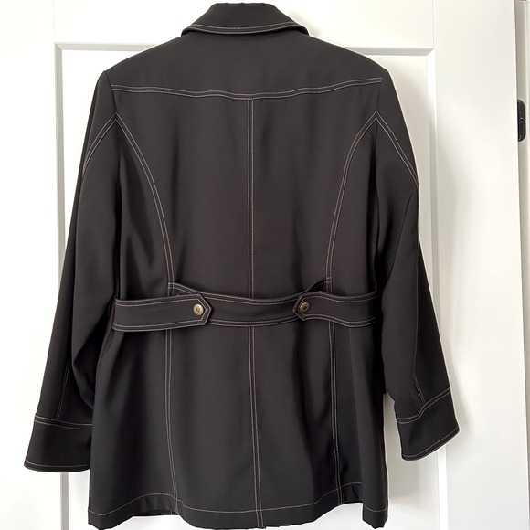 Jones Studio Fall/Spring dress jacket.  Excellent condition. - Picture 5 of 6